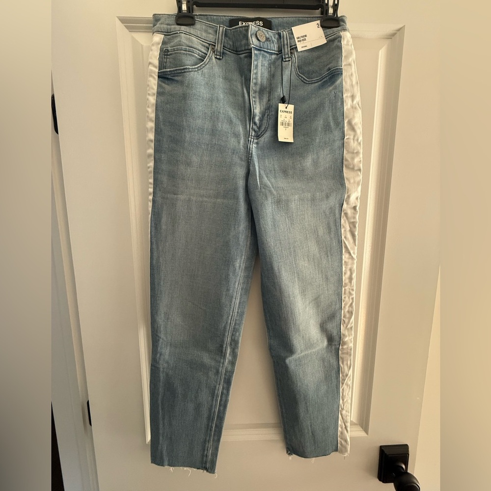 NWT Express Jeans - Girlfriend high rise - white track-striped